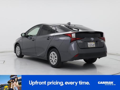 2021 Toyota Prius LE