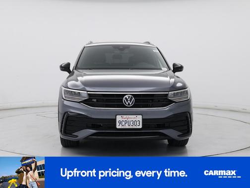 Gray 2022 Volkswagen Tiguan SE R-Line Black