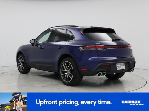 2023 Porsche Macan Base (PDK)