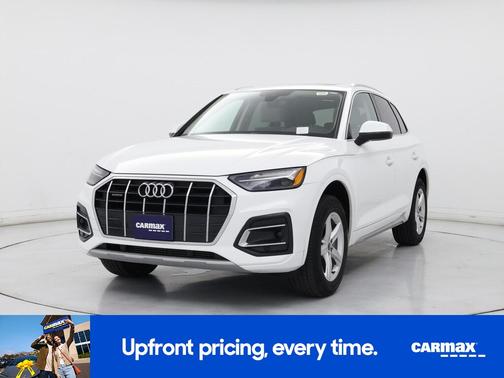 White 2023 Audi Q5 Premium Plus