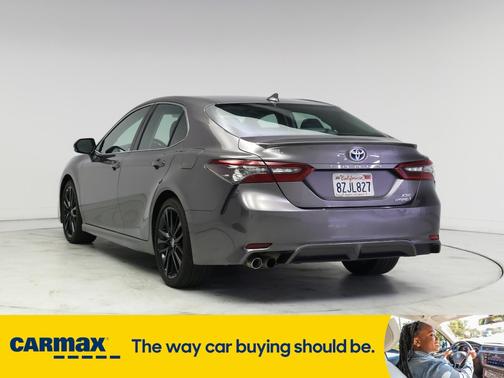2022 Toyota Camry Hybrid XSE