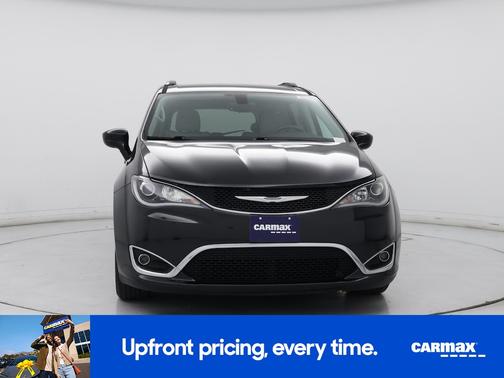 Black 2017 Chrysler Pacifica Touring L-Plus