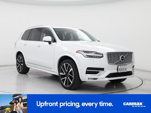 2023 Volvo XC90 B6 Plus