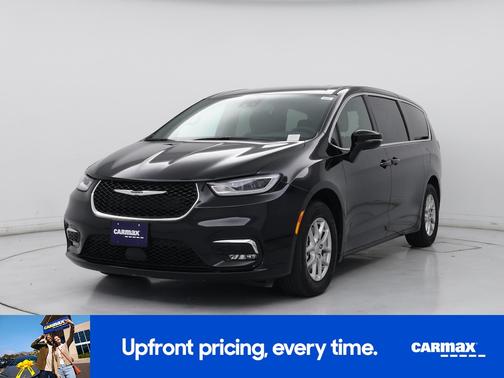 Black 2025 Chrysler Pacifica Select