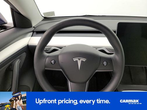 Blue 2023 Tesla Model 3