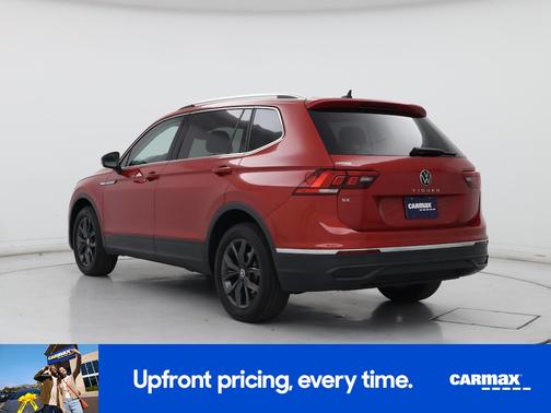 Red 2023 Volkswagen Tiguan SE