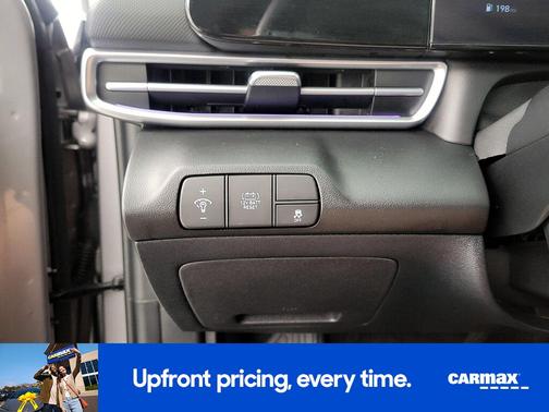 Gray 2024 Hyundai ELANTRA HEV Limited