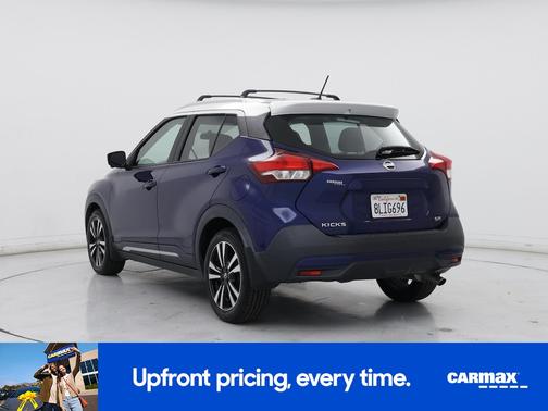 Blue 2019 Nissan Kicks SR