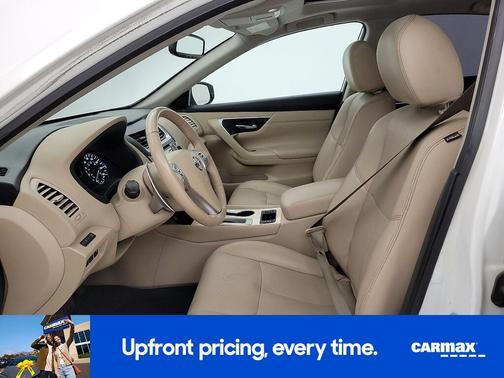 White 2016 Nissan Altima SL