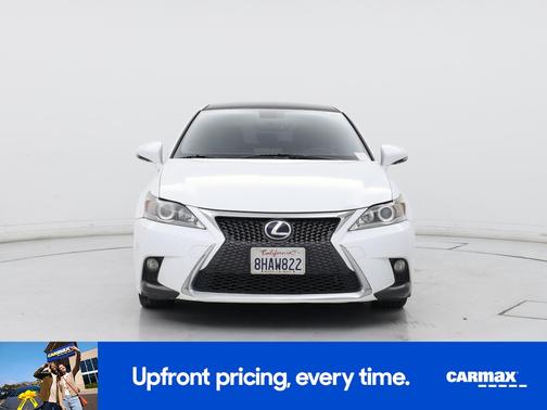 White 2016 Lexus CT 200h