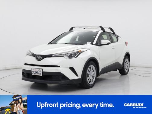 White 2019 Toyota C-HR LE