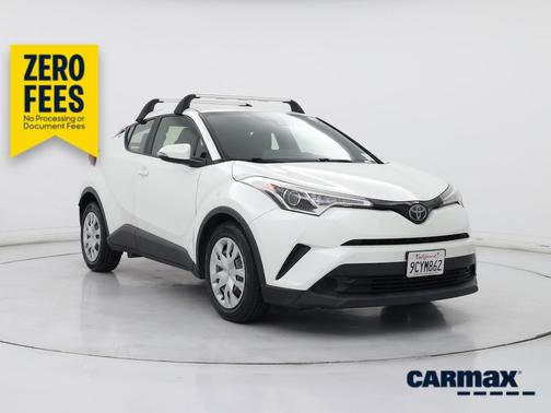 White 2019 Toyota C-HR LE