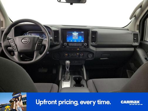 White 2022 Nissan Frontier S