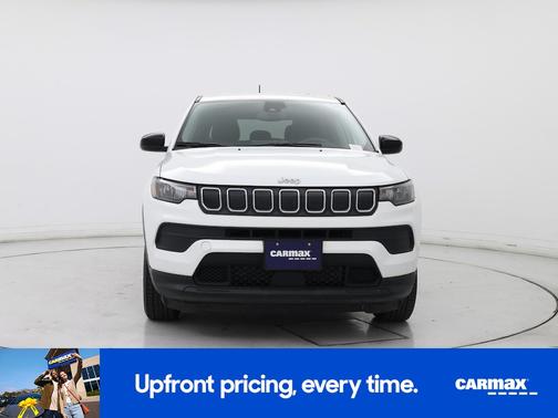 White 2022 Jeep Compass Sport