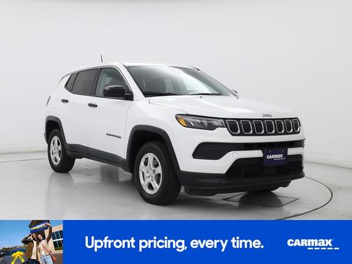 White 2022 Jeep Compass Sport