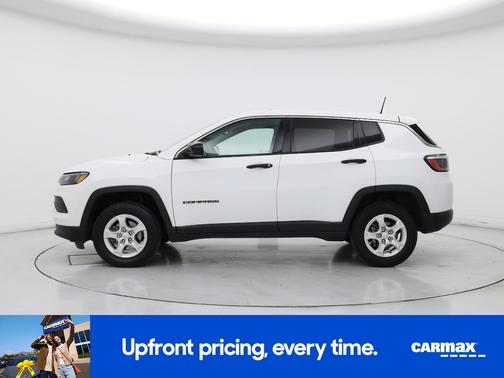 White 2022 Jeep Compass Sport