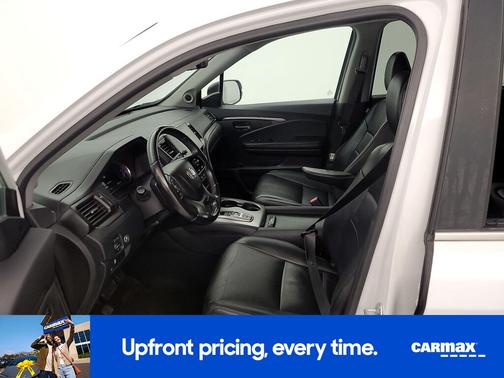 White 2022 Honda Pilot Special Edition