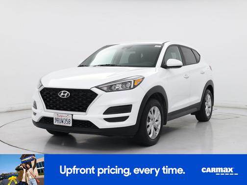 White 2021 Hyundai TUCSON SE
