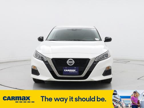 2021 Nissan Altima SR