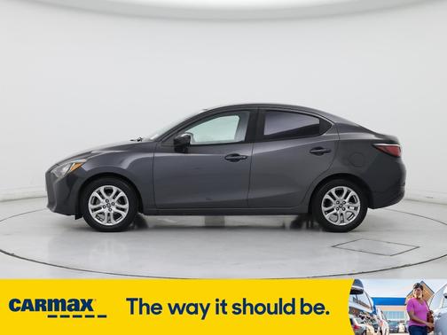 2017 Toyota Yaris iA