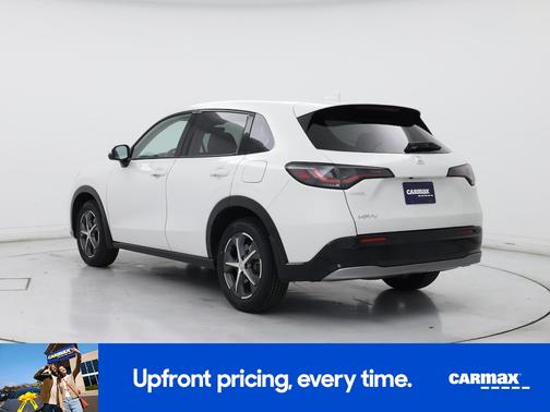 White 2024 Honda HR-V EX-L