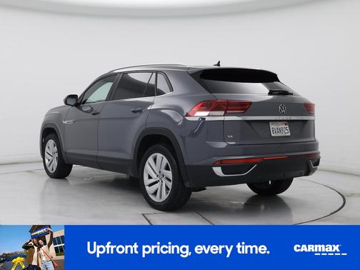 2021 Volkswagen Atlas Cross Sport SE w/Tech