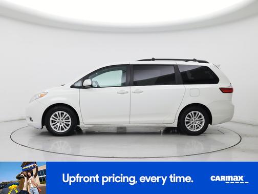 2016 Toyota Sienna XLE