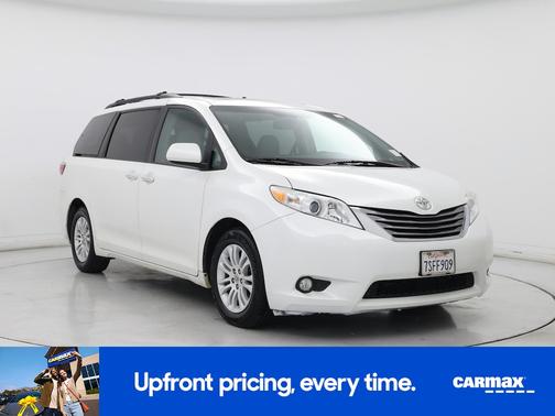 2016 Toyota Sienna XLE