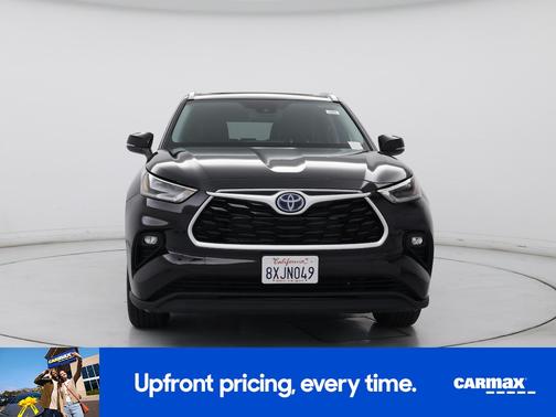 Brown 2021 Toyota Highlander Hybrid XLE