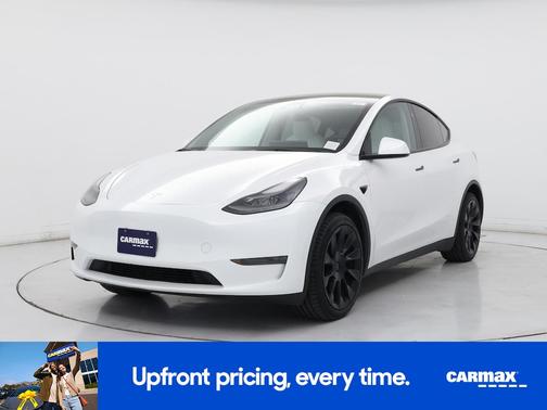 White 2024 Tesla Model Y Long Range