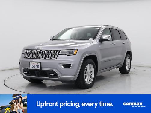 Silver 2017 Jeep Grand Cherokee Overland