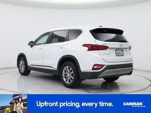 White 2019 Hyundai SANTA FE SE