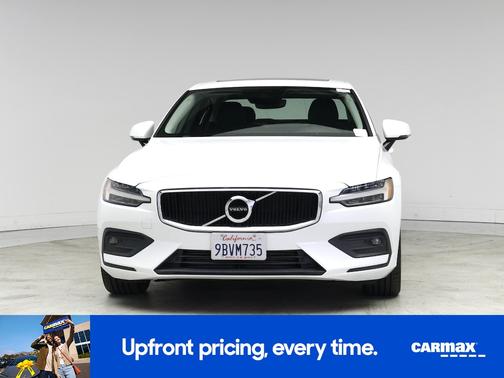 2021 Volvo S60 T5 Momentum