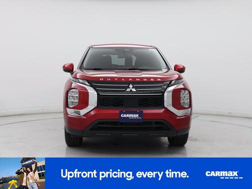 Red 2024 Mitsubishi Outlander ES
