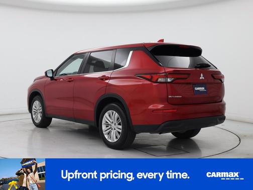Red 2024 Mitsubishi Outlander ES