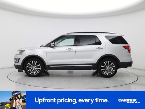 Silver 2017 Ford Explorer Platinum