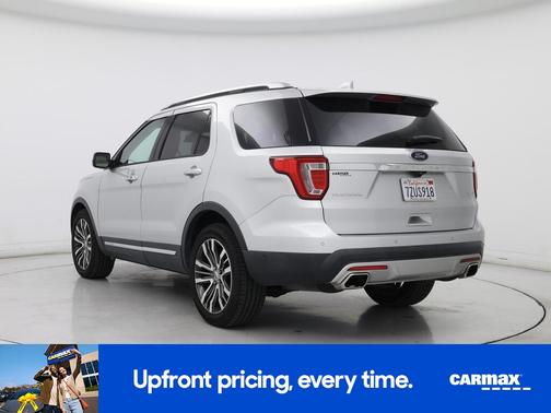 Silver 2017 Ford Explorer Platinum