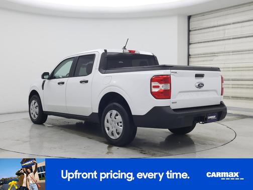 White 2024 Ford Maverick XL