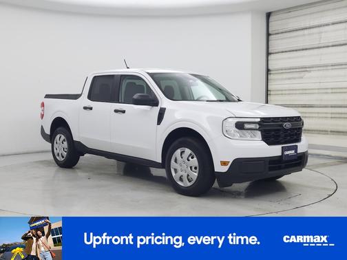 White 2024 Ford Maverick XL