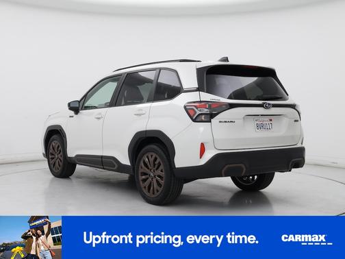 White 2025 Subaru Forester Hybrid Sport