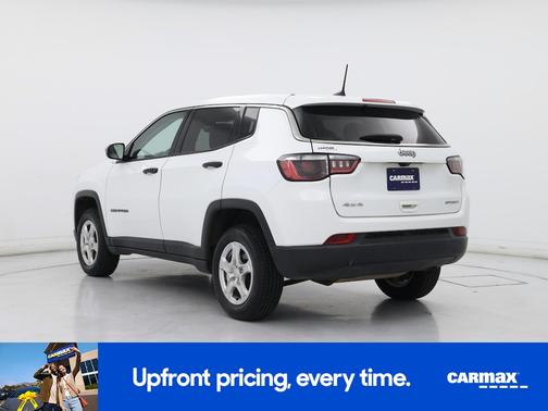 White 2022 Jeep Compass Sport