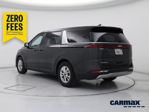 Gray 2024 Kia Carnival LX Seat Package