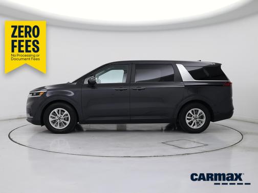 Gray 2024 Kia Carnival LX Seat Package