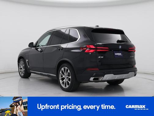 Black 2025 BMW X5 PHEV xDrive50e