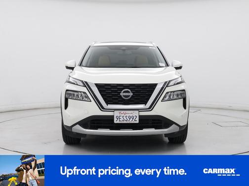 White 2023 Nissan Rogue Platinum