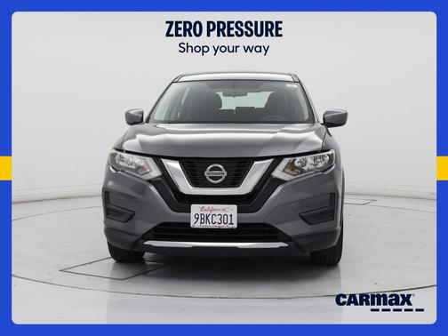 Gray 2018 Nissan Rogue S
