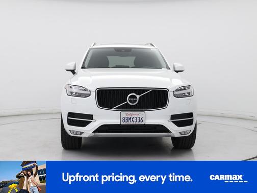 White 2018 Volvo XC90 T6 Momentum