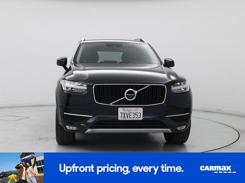 2017 Volvo XC90 T5 Momentum