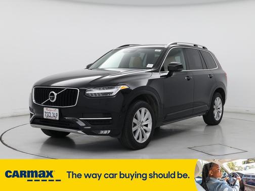 2016 Volvo XC90 T6 Momentum