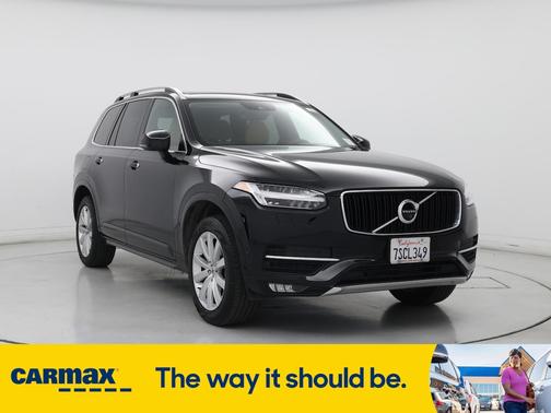 2016 Volvo XC90 T6 Momentum